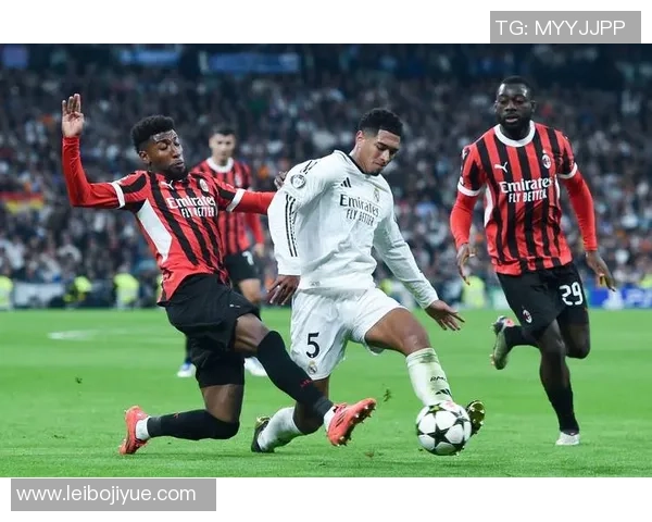 中超精彩对决AC米兰轻取曼城乌龙球成比赛转折点 中超精彩对决AC米兰轻取曼城乌龙球成比赛转折点