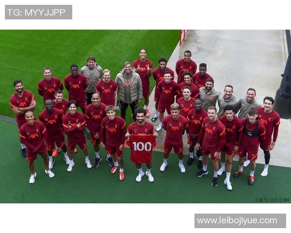 意甲激战AC米兰与利物浦战成平局逆转瞬间点燃全场激情