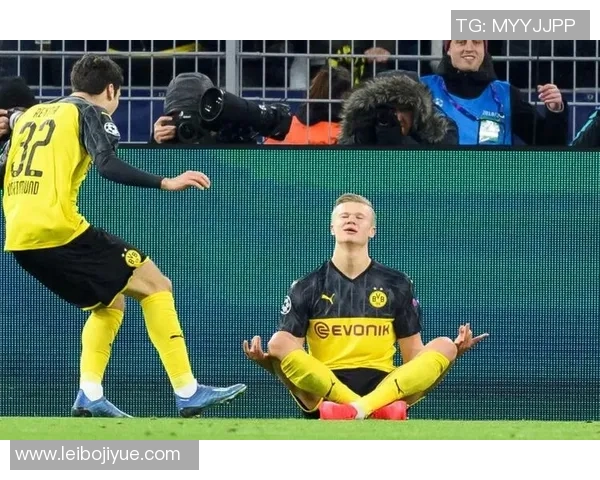 欧冠激战：多特蒙德5-1逆袭拜仁绝杀时刻引爆全场热情